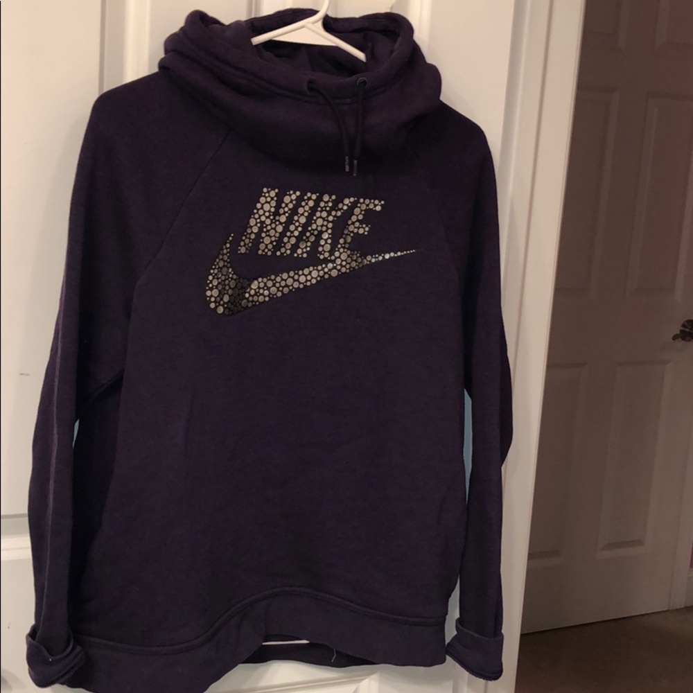 Nike sweatshirt